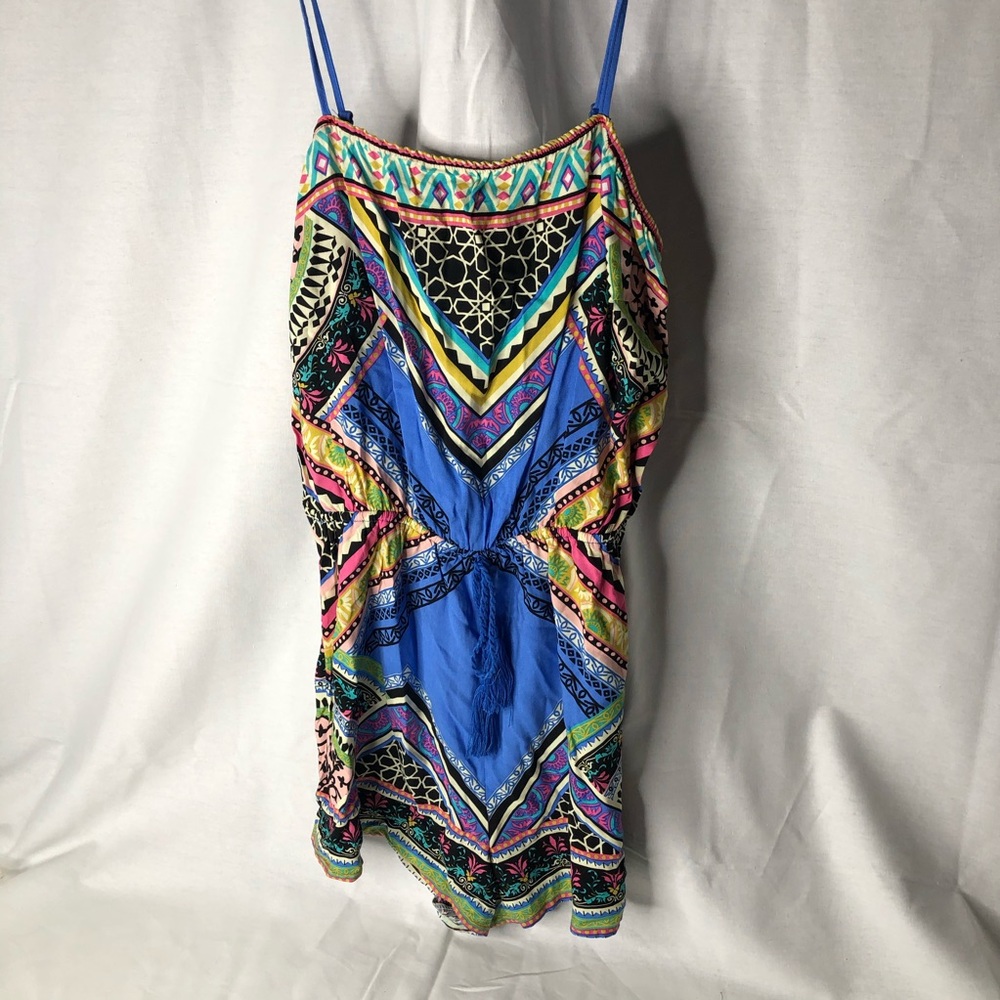 Flying tomato shorts romper size Medium